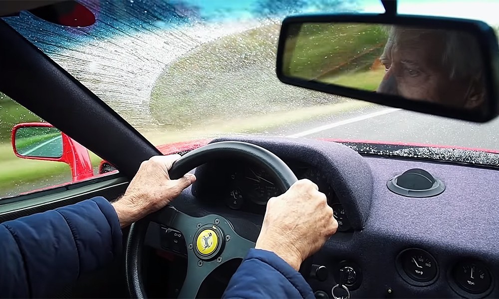 80χρονος συνεχίζει να οδηγεί καθημερινά τη Ferrari του - ΠΕΡΙΕΡΓΑ