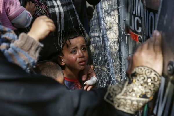 Μόλις το 1% των προσφύγων στην Ελλάδα μετεγκαταστάθηκαν σε άλλες χώρες - ΕΛΛΑΔΑ