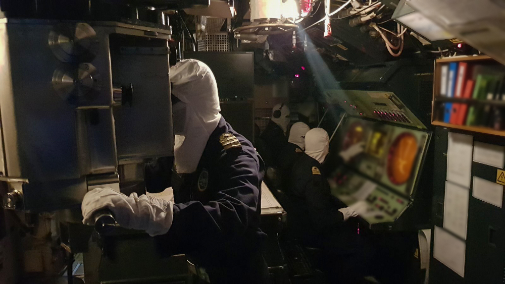 Δεν φοβόμαστε τίποτα: Πάντα έτοιμα και μαχητικά τα ελληνικά υποβρύχια - ΕΛΛΑΔΑ