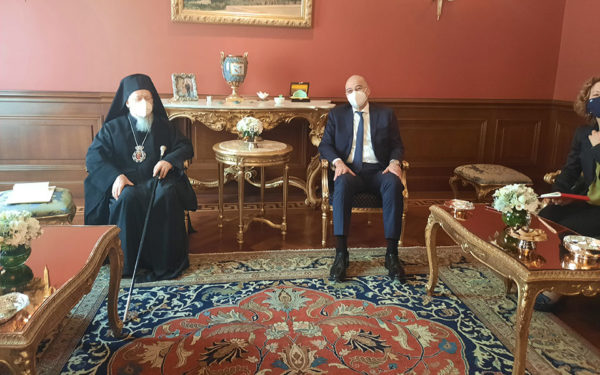 Συναντήθηκε με τον Οικουμενικό Πατριάρχη ο Νίκος Δένδιας στην Κωνσταντινούπολη - ΕΚΚΛΗΣΙΑ